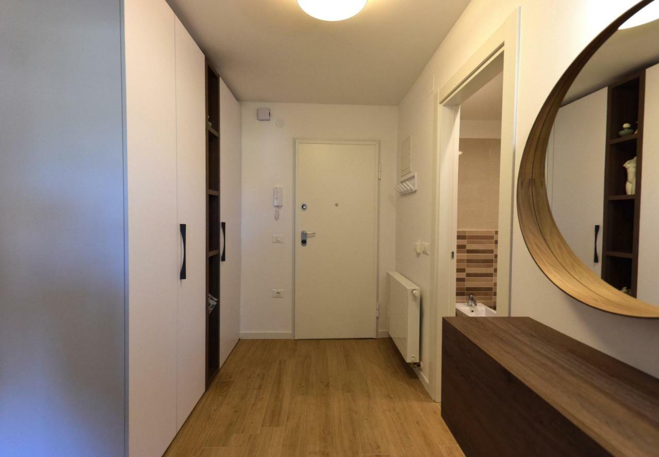 Apartment Vostan Pula Exteriör bild