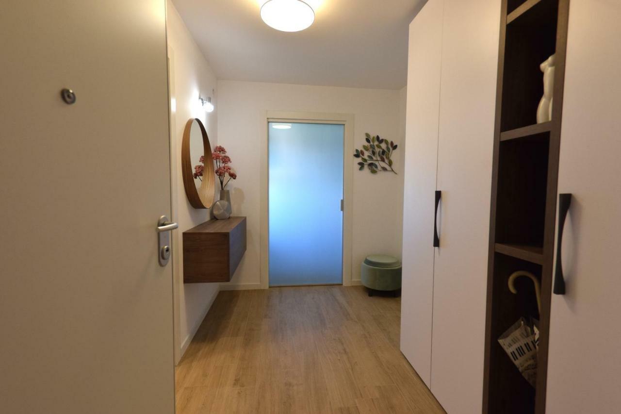 Apartment Vostan Pula Exteriör bild